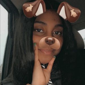 Meet your Posher, Donesha